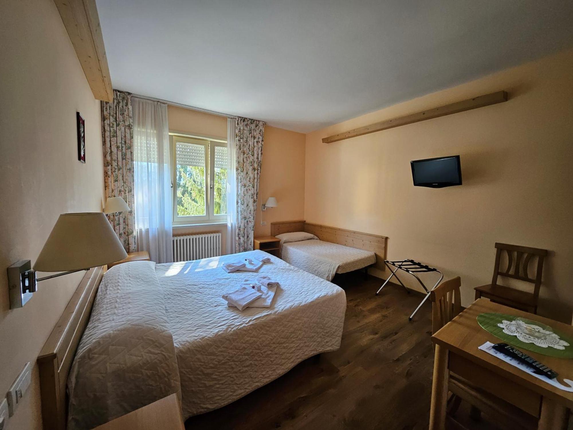 Park Hotel Sacro Cuore Cavalese Esterno foto